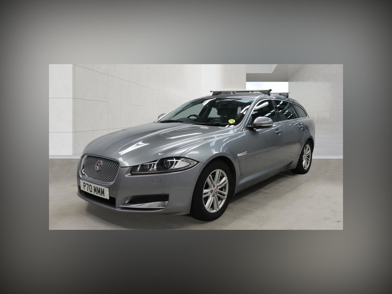 Jaguar XF 2.2d Luxury Sportbrake 5dr Diesel Auto Euro 5 s/s 163 ps for sale in Atherstone